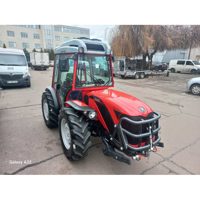 Трактор Antonio Carraro TRX 9900