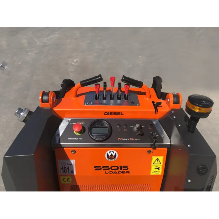 Мінінавантажувач WorkyQuad SSQ15 D/RC