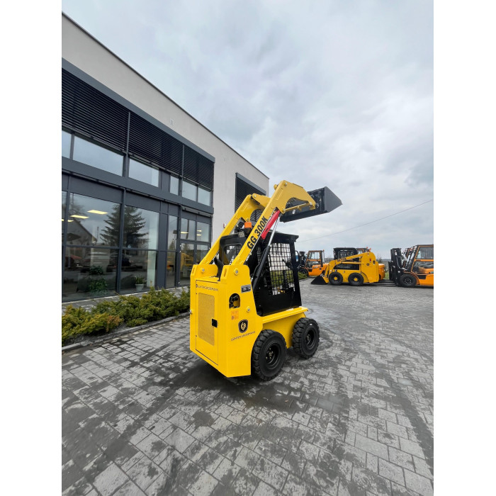 Компактний навантажувач Gunter Grossmann GG300K