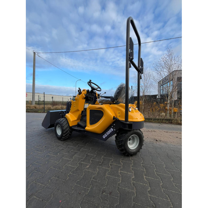 Мінінавантажувач триколісний Gunter Grossmann GG300S