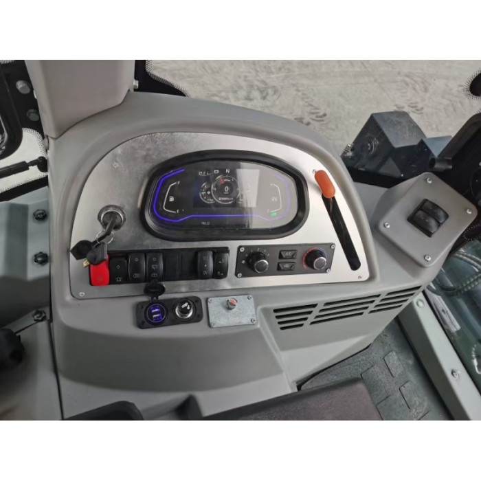 Екскаватор-навантажувач GG30BC