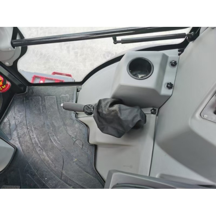 Екскаватор-навантажувач GG30BC