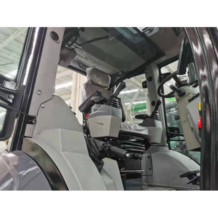 Екскаватор-навантажувач GG30BC