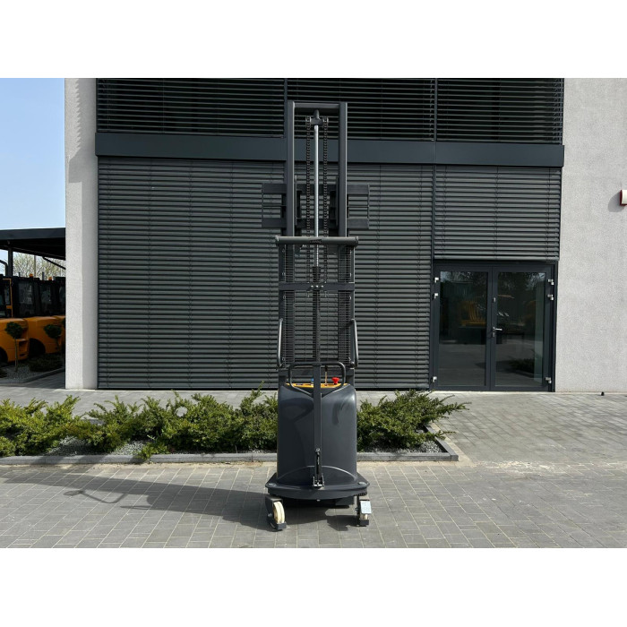 Електричний штабелер CDD10E