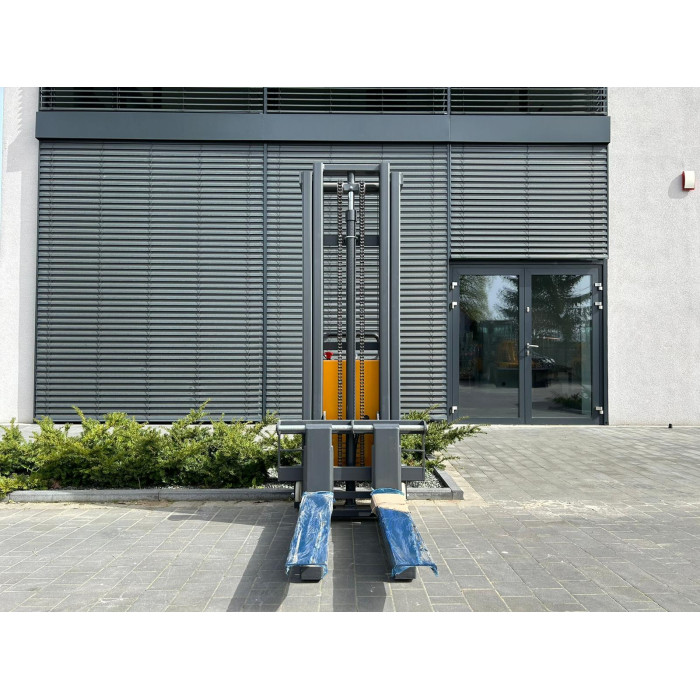 Електричний штабелер CDD15E