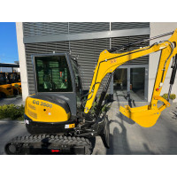 Міні екскаватор Gunter Grossmann GG3500 з поворотною стрілою