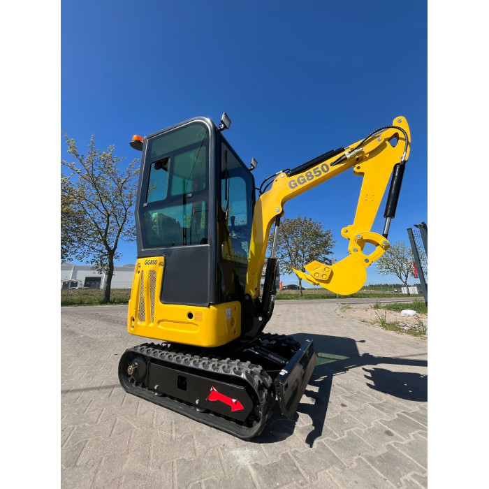 Мініекскаватор Gunter Grossmann GG850C (з кабіною)