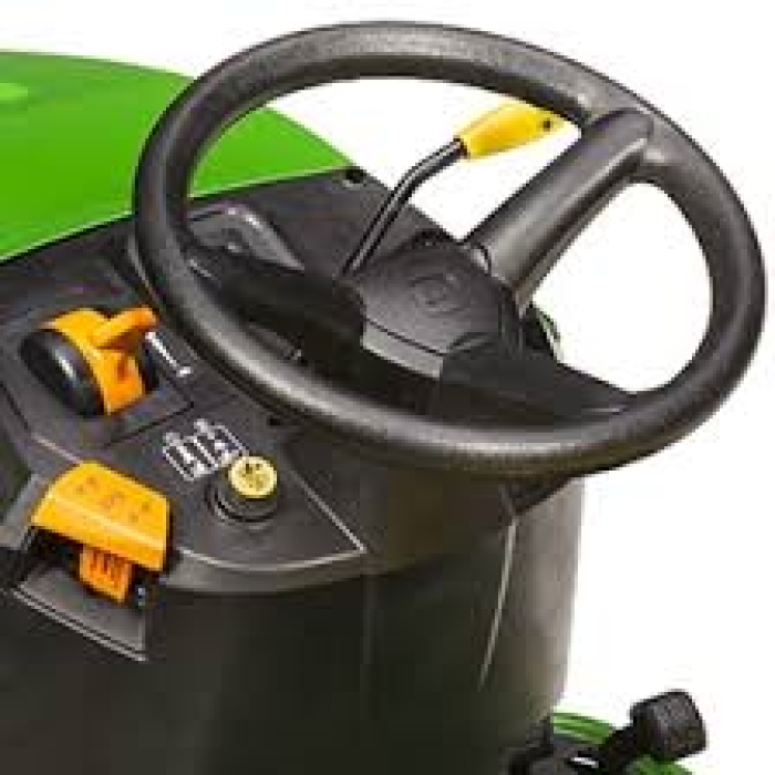 Газонокосарка John Deere X107	