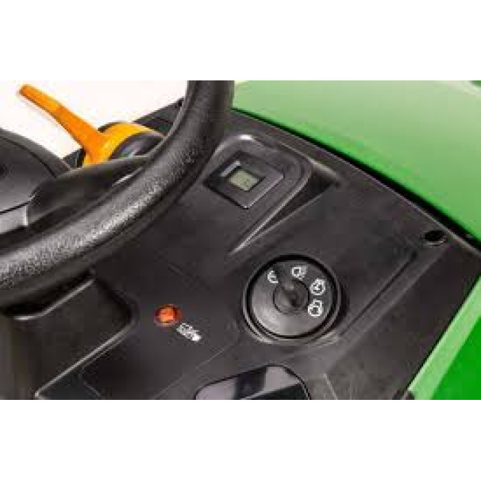 Газонокосарка John Deere X117R