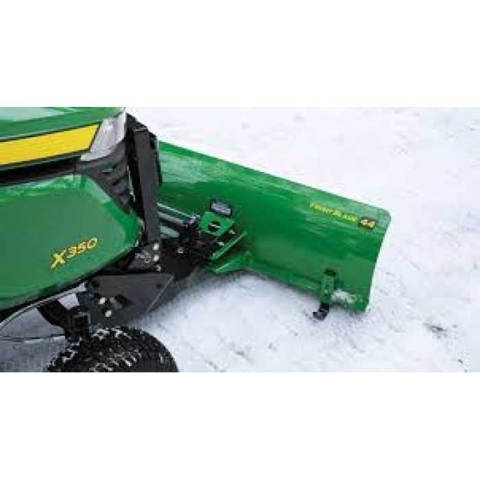 Газонокосарка John Deere X350	
