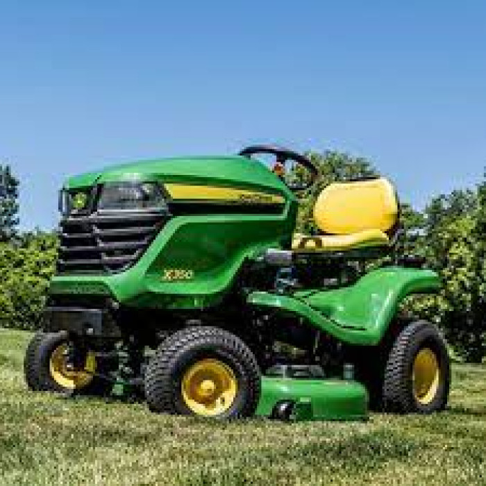 Газонокосарка John Deere X350	