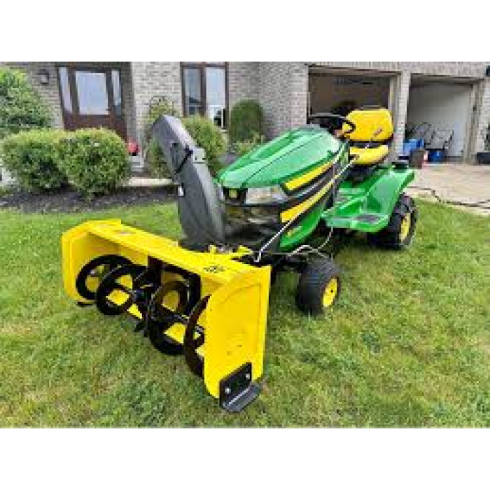 Газонокосарка John Deere X370	