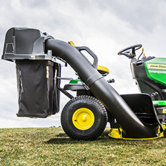 Газонокосарка John Deere X117R