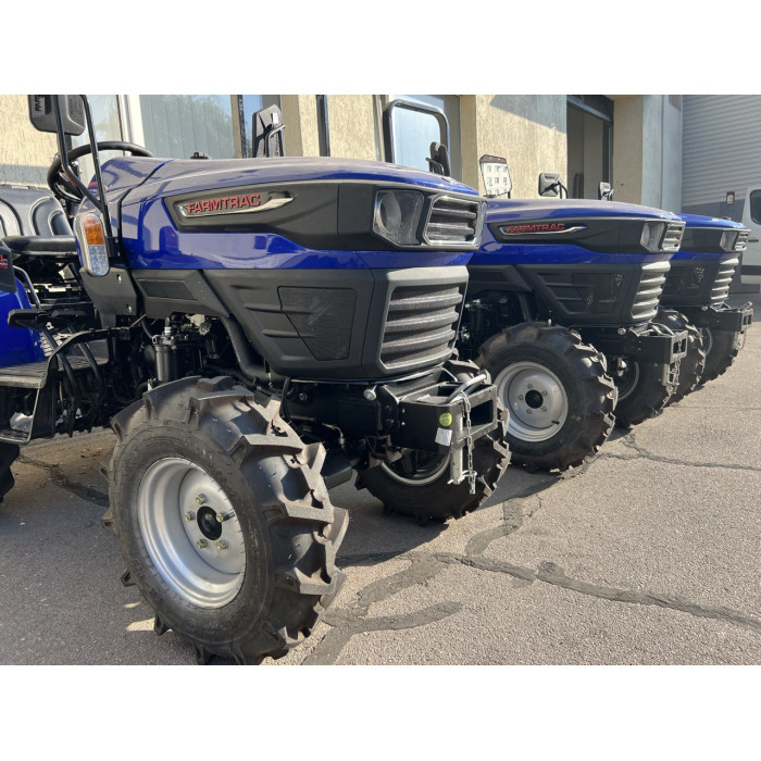 Трактор Farmtrac 35	