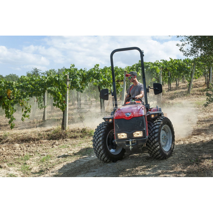 Трактор Antonio Carraro TRX5800	
