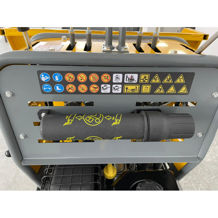 Самоскид Gunter Grossmann W500